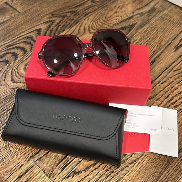 Valentino Gradient Women sunglasses - Picture 4 of 12